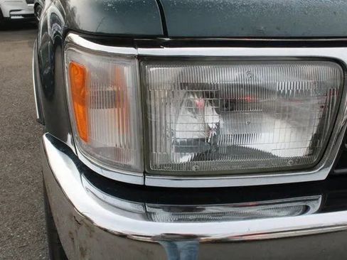 Used 1995 Toyota 4Runner SR5 image 12