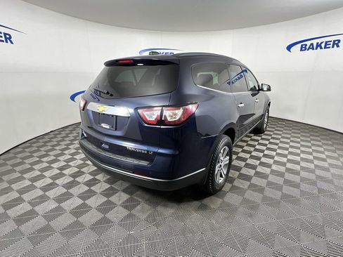 Used 2016 Chevrolet Traverse LT image 9