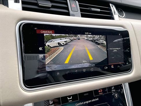 Used 2020 Land Rover Range Rover Sport HST image 26