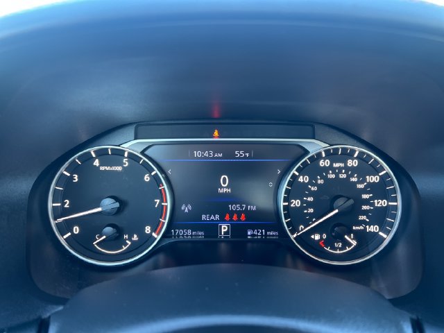 Used 2025 Nissan Altima 2.5 SR FWD image 18