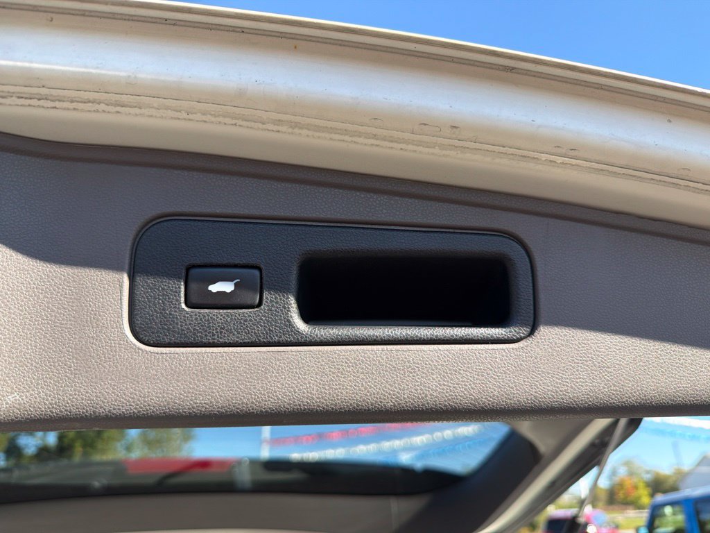 Used 2016 Honda Odyssey Touring image 39