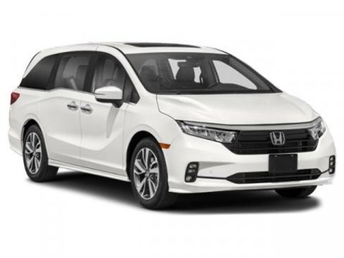 Certified 2024 Honda Odyssey Touring image 6