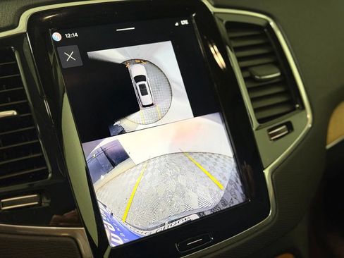 Used 2024 Volvo XC90 T8 Plus AWD/4WD image 15