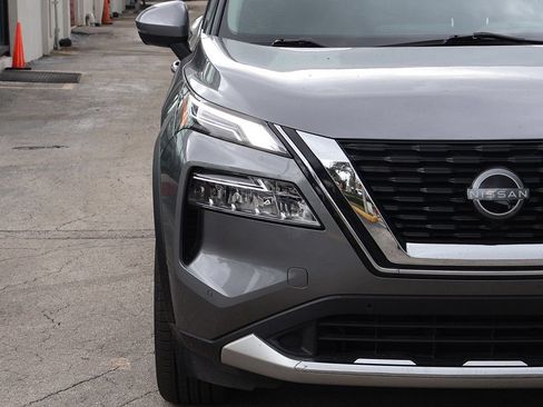 Used 2023 Nissan Rogue Platinum w/ Platinum Premium Package FWD image 14