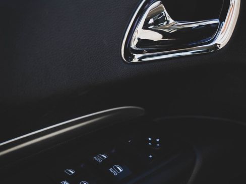 Used 2018 Dodge Durango SXT w/ Quick Order Package 2BB image 14