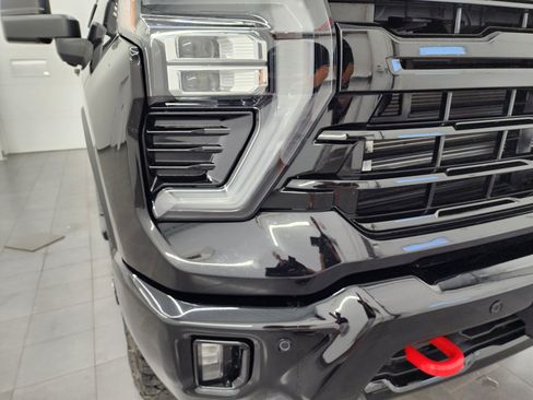 Used 2025 Chevrolet Silverado 2500 LT w/ Trail Boss Package AWD/4WD image 24