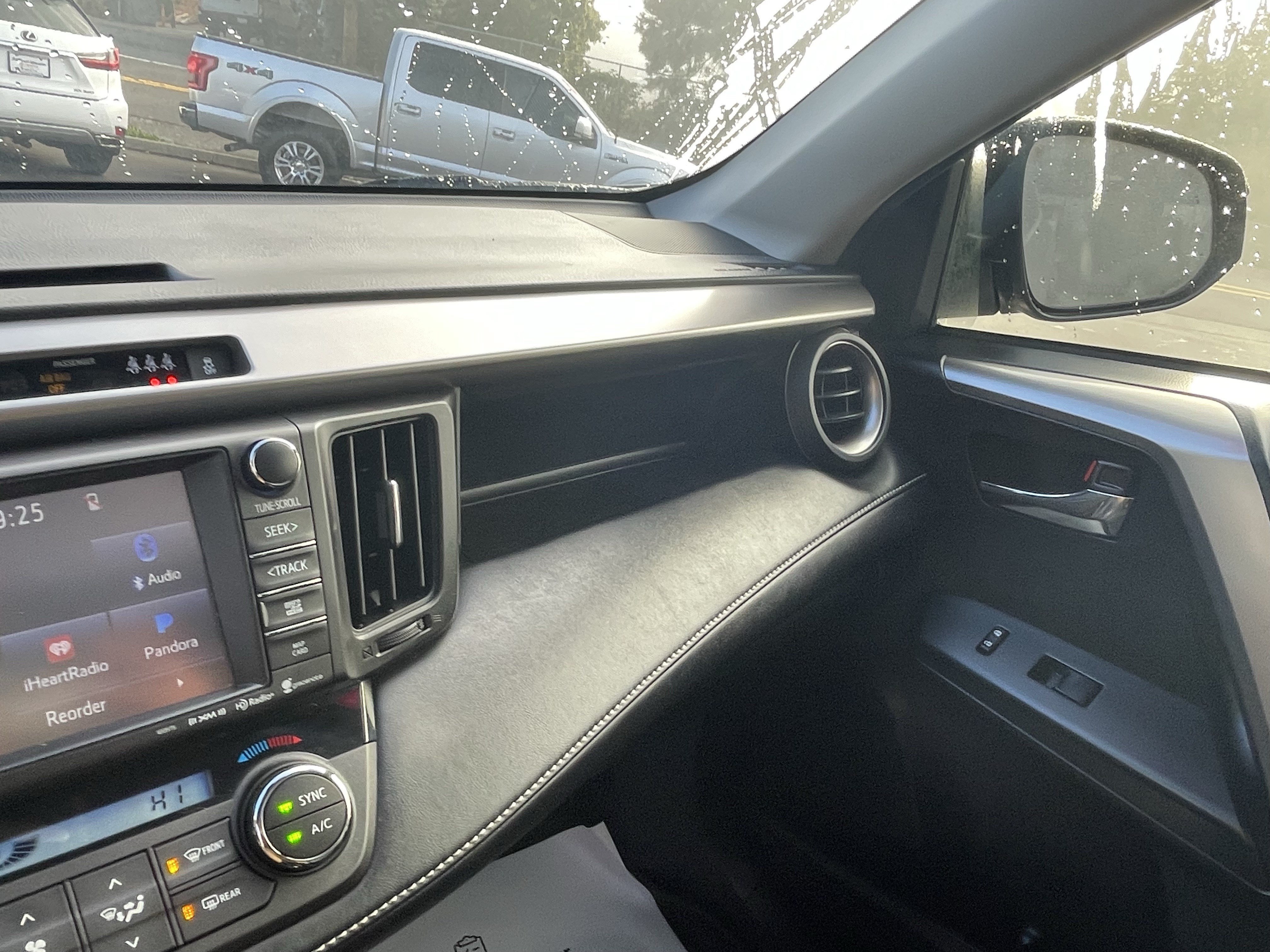Certified 2017 Toyota RAV4 XLE AWD/4WD image 25