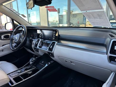 Used 2021 Kia Sorento S w/ Panoramic Sunroof Package image 32