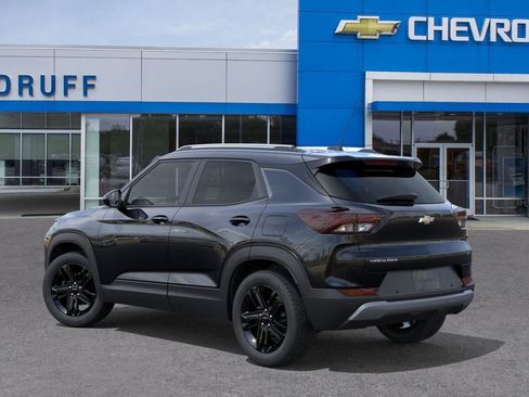 New 2026 Chevrolet TrailBlazer LT FWD image 3