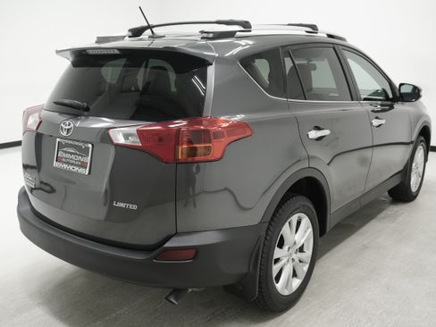 Used 2015 Toyota RAV4 Limited FWD image 4
