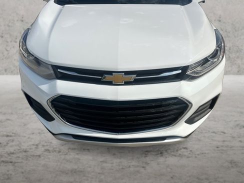 Used 2019 Chevrolet Trax LT FWD image 13