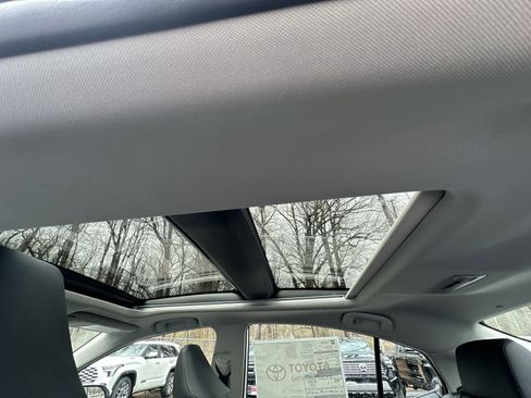 New 2026 Toyota Camry XLE AWD/4WD image 35