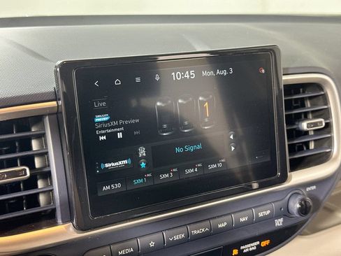 Used 2021 Hyundai Venue FWD image 28