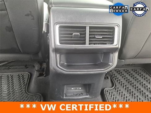 Used 2025 Volkswagen Atlas Cross Sport SE image 16