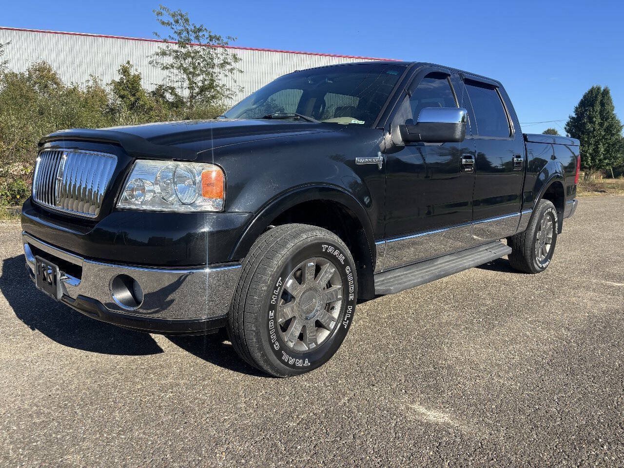 Used 2006 Lincoln Mark LT 4x4 image 1