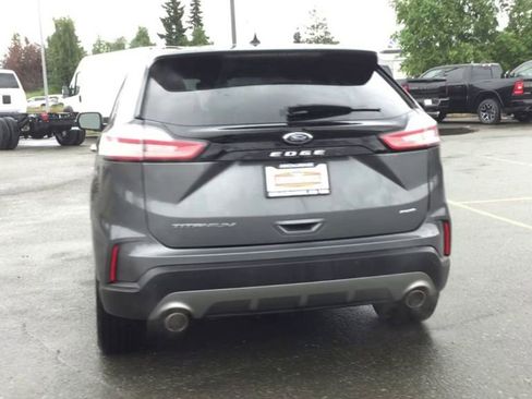 Used 2024 Ford Edge Titanium image 7