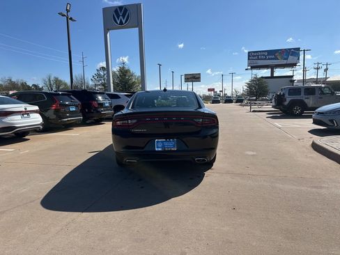Used 2023 Dodge Charger SXT RWD image 6