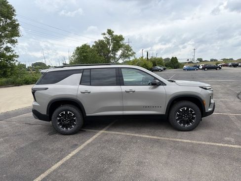New 2026 Chevrolet Traverse Z71 w/ Driver Confidence Package AWD/4WD image 4