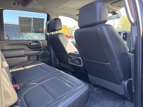 Used 2023 GMC Sierra 2500 Denali image 9