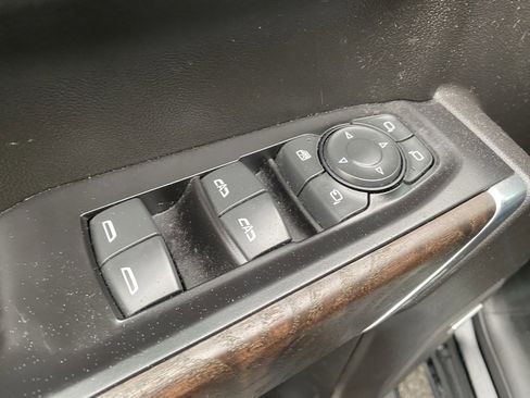 Used 2020 GMC Sierra 1500 Denali w/ Denali Premium Package image 12