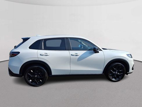 Certified 2024 Honda HR-V Sport image 12