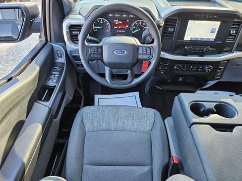 Used 2022 Ford F150 XLT image 11