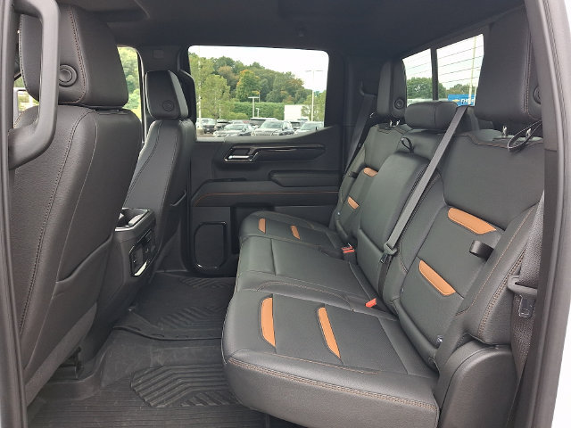 Used 2023 GMC Sierra 1500 AT4 w/ AT4 Premium Package AWD/4WD image 19