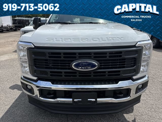 New 2026 Ford F250 XL w/ XL Chrome Package AWD/4WD image 12
