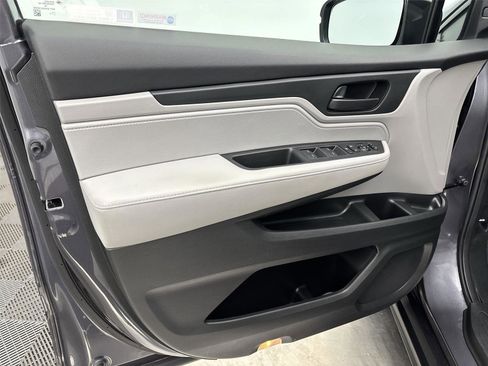 Used 2020 Honda Odyssey EX image 26
