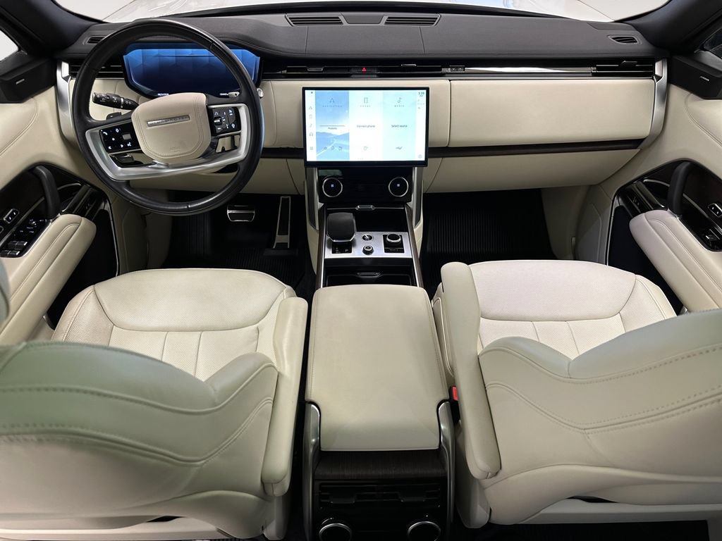 Used 2023 Land Rover Range Rover SE AWD/4WD image 10