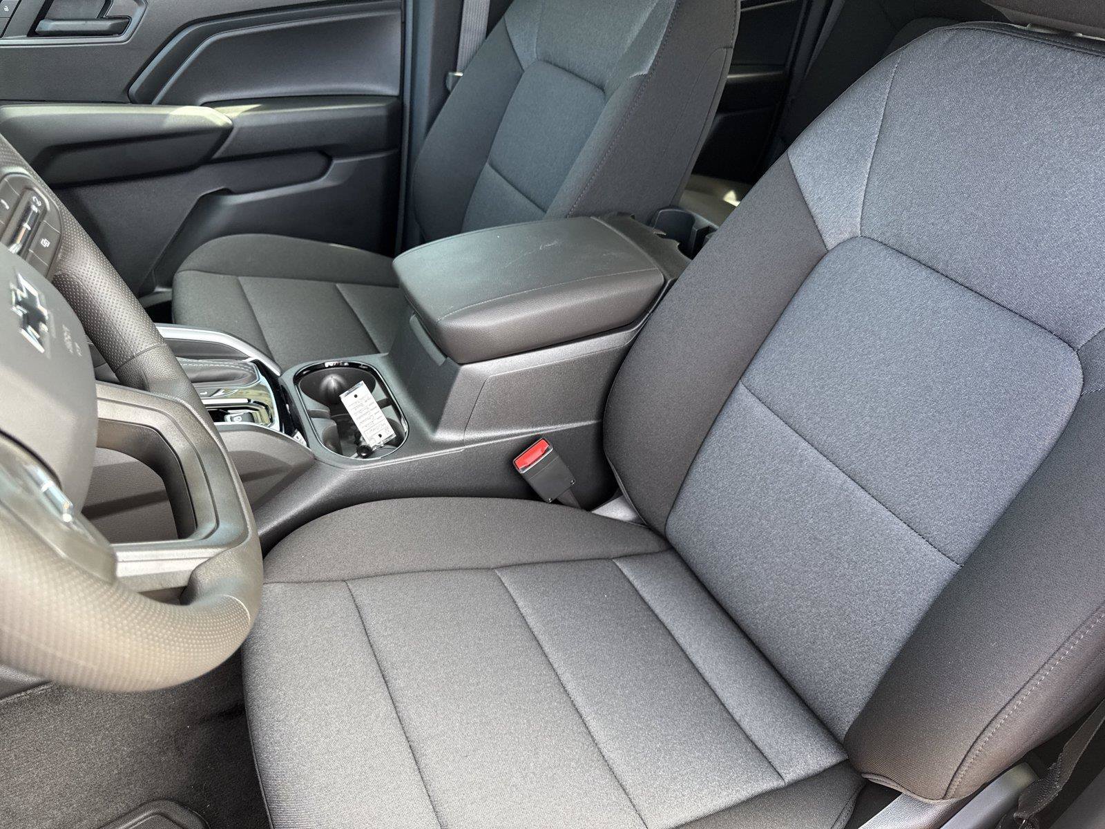 New 2026 Chevrolet Colorado Trail Boss AWD/4WD image 11