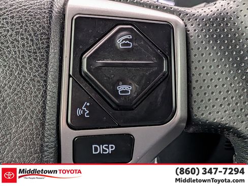 Used 2017 Toyota 4Runner SR5 Premium image 20