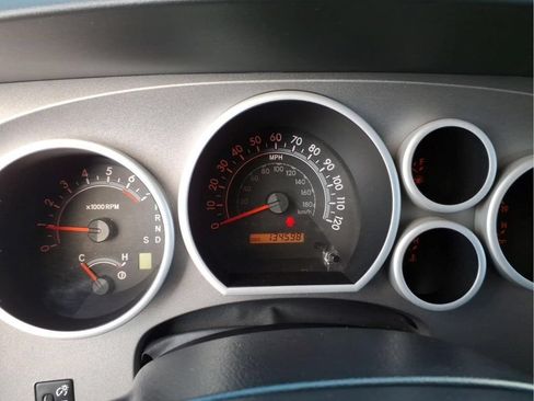 Used 2011 Toyota Tundra 4x4 CrewMax w/ TRD Off-Road Pkg image 18