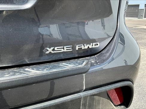 Used 2024 Toyota Highlander XSE AWD/4WD image 20