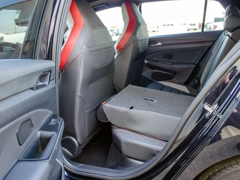 Used 2022 Volkswagen GTI SE image 31