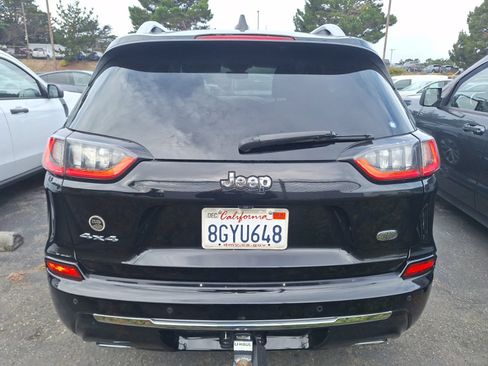 Used 2019 Jeep Cherokee Overland AWD/4WD image 7