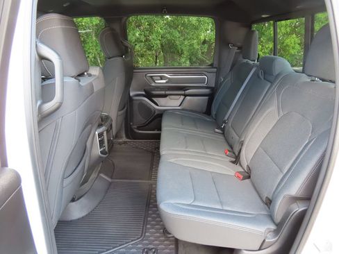 Used 2022 RAM 1500 Big Horn AWD/4WD image 26