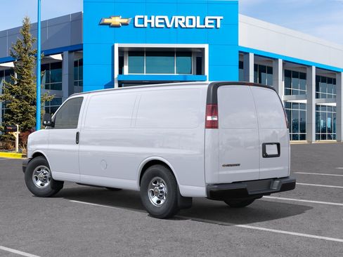 New 2026 Chevrolet Express 2500 RWD image 3