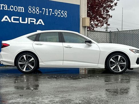New 2025 Acura TLX w/ Technology Package image 3