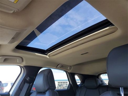 Used 2021 MAZDA CX-30 2.5 Turbo w/ Premium Package image 6