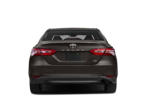 Used 2020 Toyota Camry LE w/ Carpet Mat Package image 5