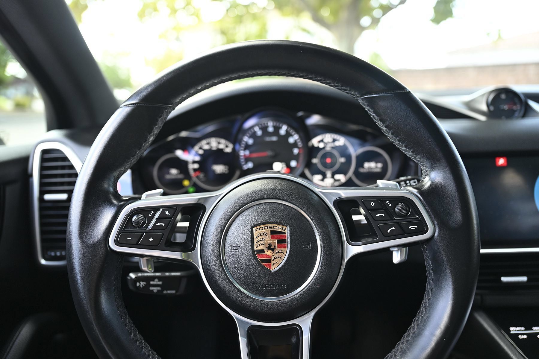 Used 2019 Porsche Cayenne AWD/4WD image 33