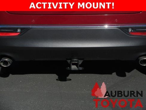 Certified 2024 Toyota Venza Limited image 7