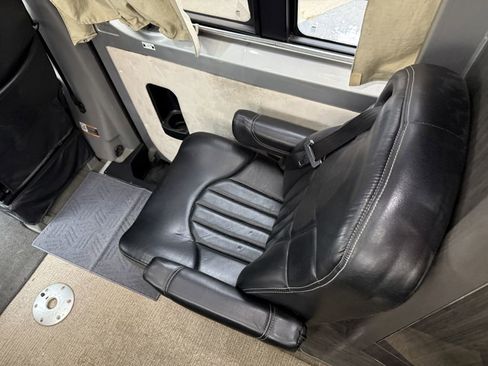 Used 2013 Mercedes-Benz Sprinter 3500 image 49