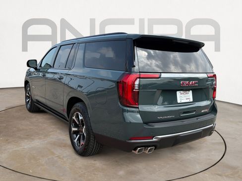 New 2026 GMC Yukon XL AT4 AWD/4WD image 8