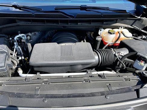 Used 2025 GMC Yukon XL Denali Ultimate w/ LPO, Floor Liner Package image 11