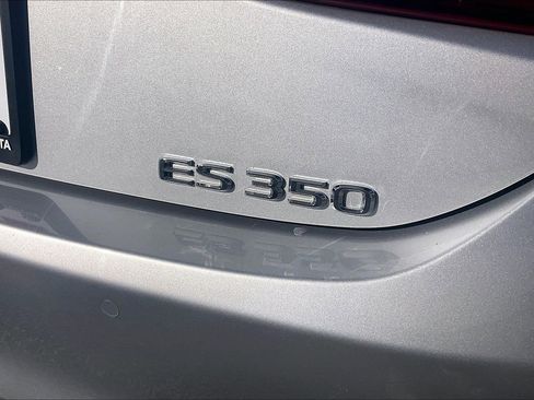 Used 2019 Lexus ES 350 image 10