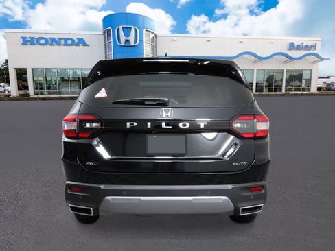 New 2026 Honda Pilot Elite image 4