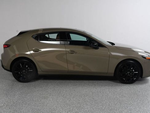 Used 2024 MAZDA MAZDA3 s AWD/4WD image 4