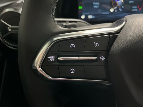 New 2026 Chevrolet Equinox LT FWD image 17
